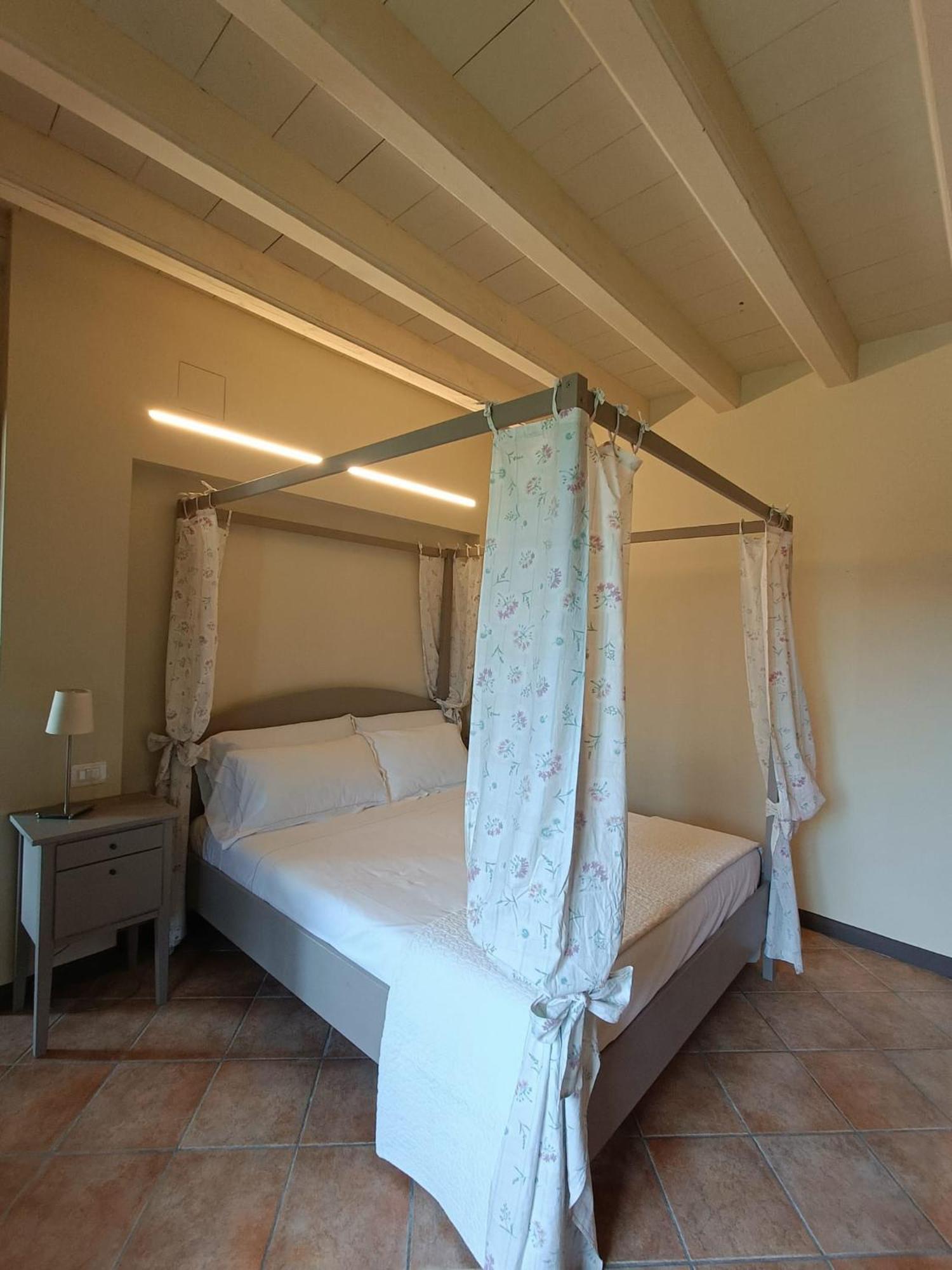 Villa Gradoni Monticelli Brusati Eksteriør billede